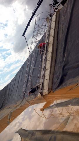 Instalación de agitadores sumergidos inclinados a 45º 